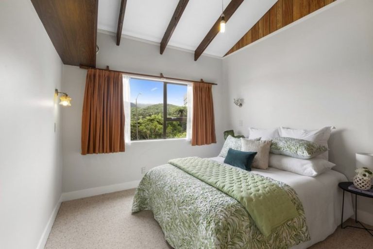 Photo of property in 52 Major Drive, Kelson, Lower Hutt, 5010