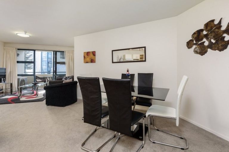 Photo of property in 41/3 Maunganui Road, Mount Maunganui, 3116