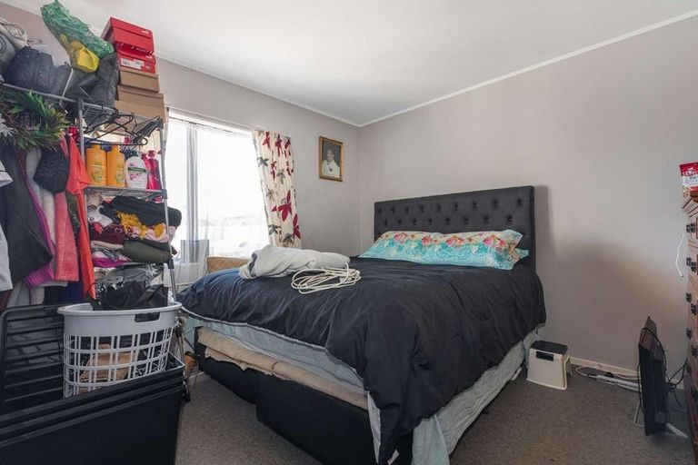 Photo of property in 1/35 Templeton Place, Clendon Park, Auckland, 2103