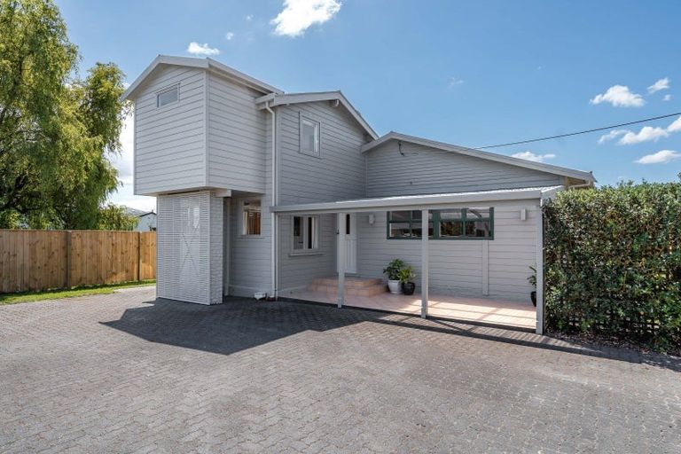 Photo of property in 2 Farley Avenue, Greytown, 5712