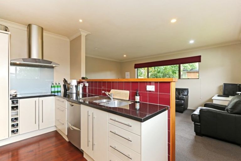Photo of property in 9 Brown Street, Taradale, Napier, 4112