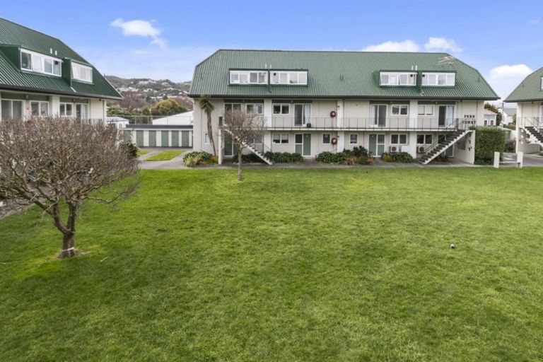 Photo of property in 6/19 Britannia Street, Petone, Lower Hutt, 5012