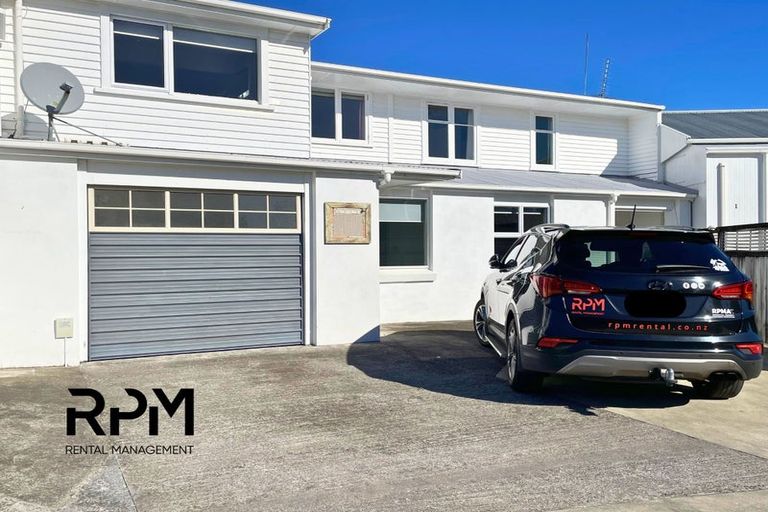 Photo of property in 92/1b South Road, Blagdon, New Plymouth, 4310