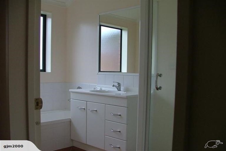 Photo of property in 39b Carlyle Street, Leamington, Cambridge, 3432