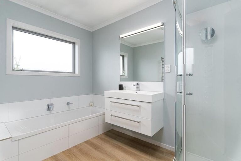 Photo of property in 36 Gimson Street, Solway, Masterton, 5810