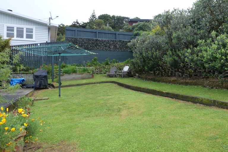 Photo of property in 82 Severn Street, Island Bay, Wellington, 6023