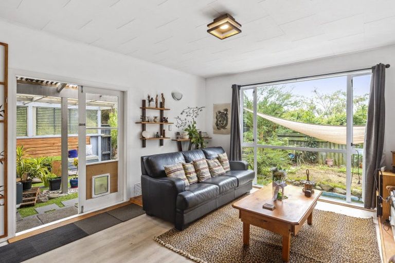 Photo of property in 5 Marere Avenue, Paraparaumu, 5032