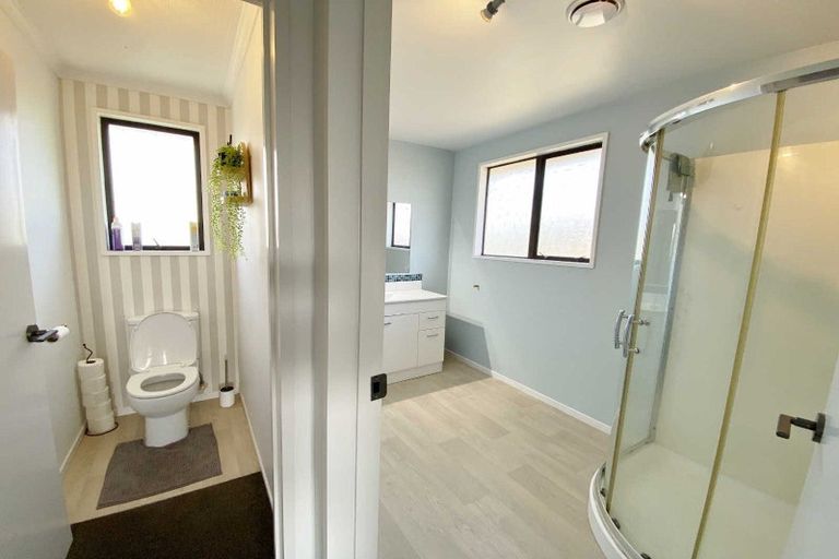 Photo of property in 12 Shamrock Place, Halswell, Christchurch, 8025