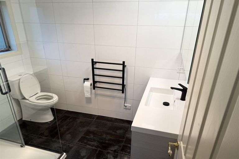 Photo of property in 85 Emerald Hill Drive, Birchville, Upper Hutt, 5018