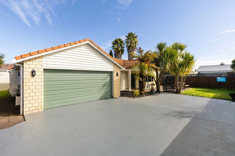 Photo of property in 22a Cotton Street, St Andrews, Hamilton, 3200
