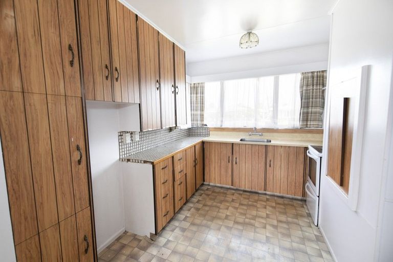 Photo of property in 301 Kennedy Road, Onekawa, Napier, 4110