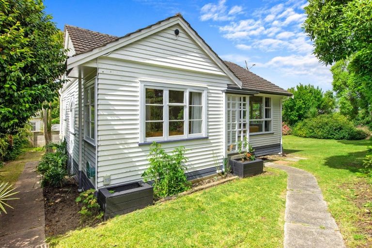 Photo of property in 1 Flynn Road, Hillcrest, Hamilton, 3216