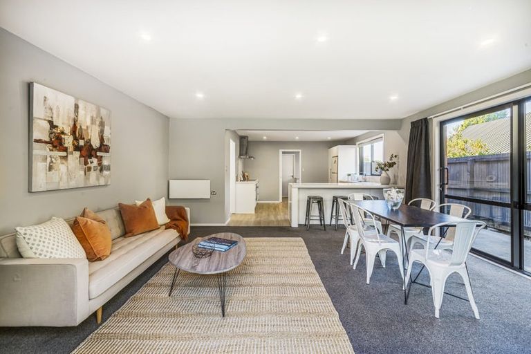 Photo of property in 17 Sayers Crescent, Ilam, Christchurch, 8041