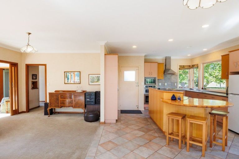 Photo of property in 122 Jickell Street, Hokowhitu, Palmerston North, 4410