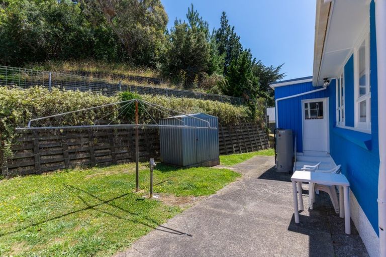 Photo of property in 189 Sievers Grove, Cannons Creek, Porirua, 5024