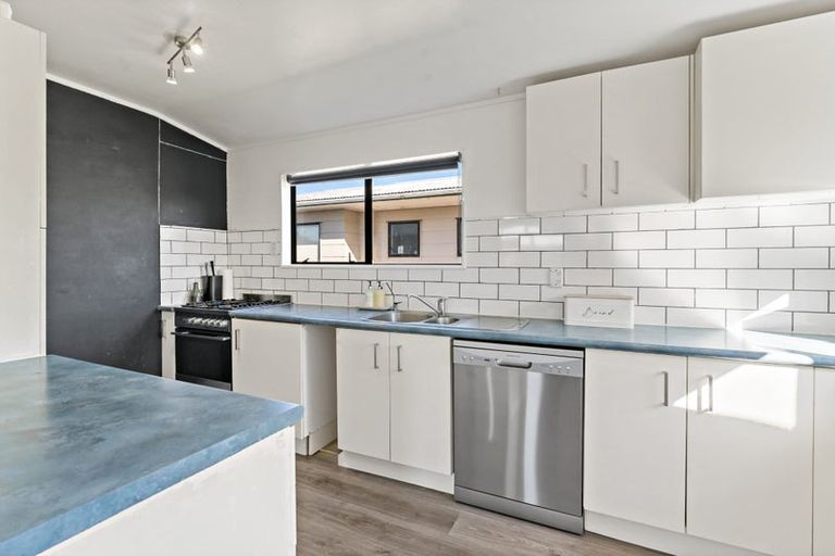 Photo of property in 16a Short Street, Papakura, 2110