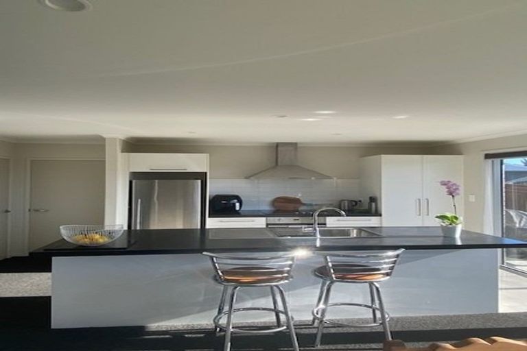 Photo of property in 31 Fairfax Crescent, Pyes Pa, Tauranga, 3112
