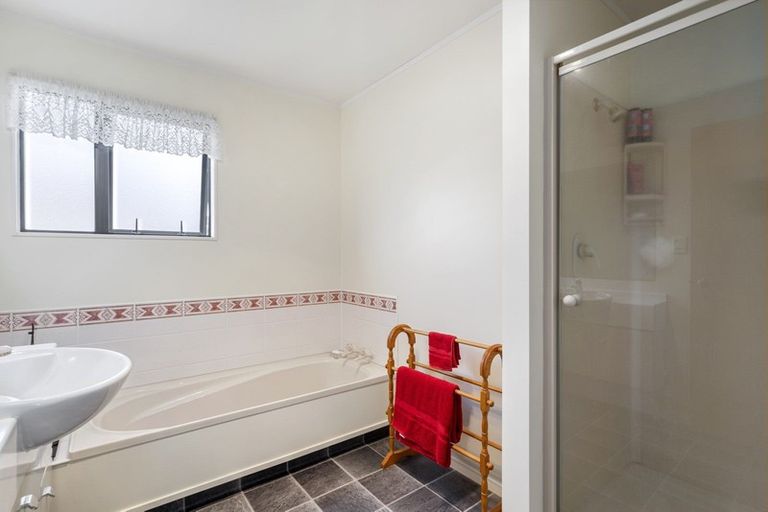 Photo of property in 26b Dixon Avenue, Hawera, 4610