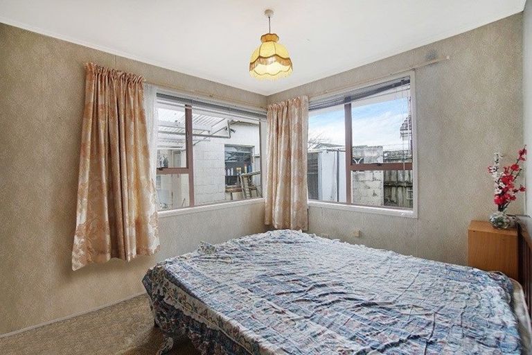 Photo of property in 4/98 Carruth Road, Papatoetoe, Auckland, 2025