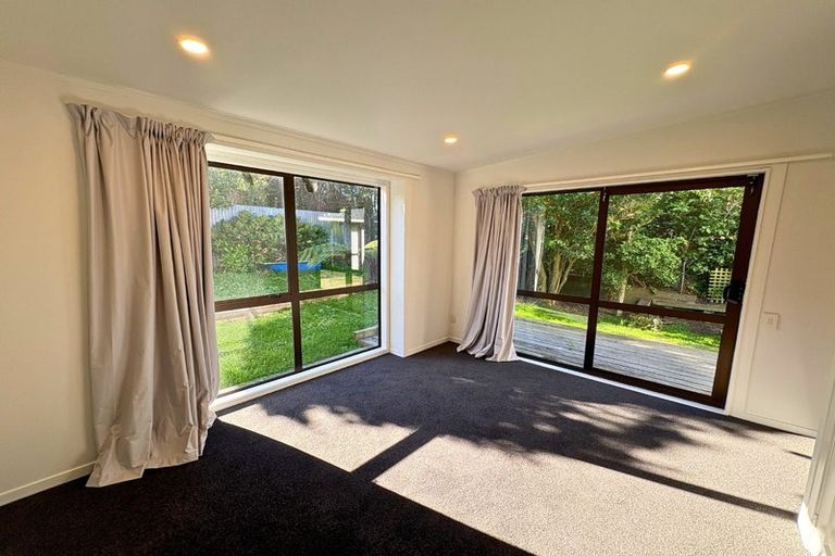 Photo of property in 60 Rawhiti Road, Pukerua Bay, 5026