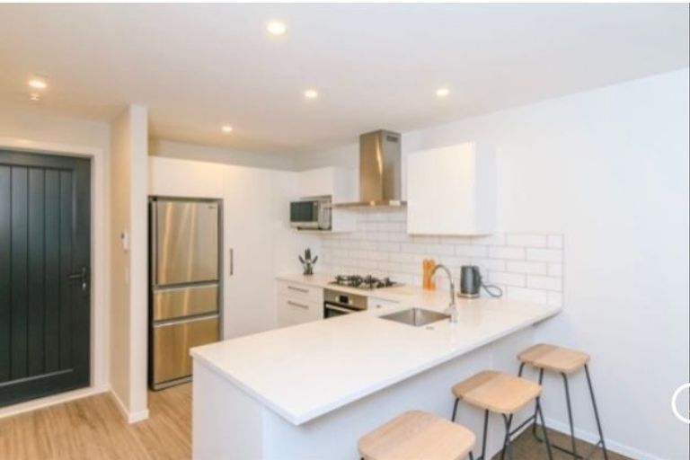 Photo of property in 745d High Street, Boulcott, Lower Hutt, 5010