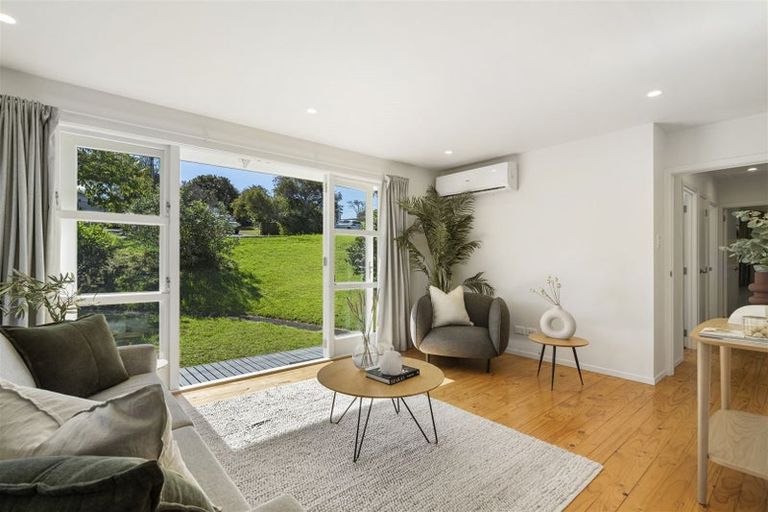 Photo of property in 132 Lancaster Road, Beach Haven, Auckland, 0626
