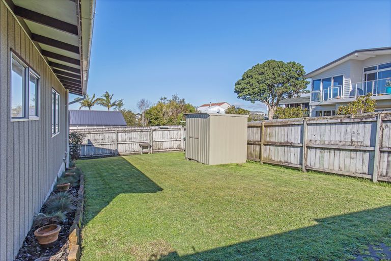 Photo of property in 19b Rawhiti Place, Snells Beach, 0920