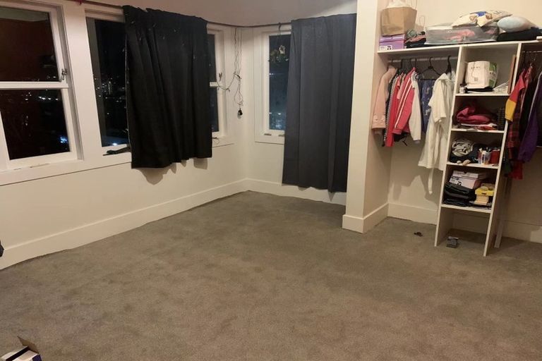 Photo of property in 39 Drummond Street, Mount Cook, Wellington, 6021