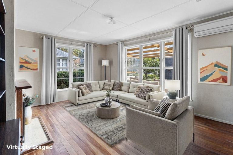 Photo of property in 90 Huatoki Street, Vogeltown, New Plymouth, 4310