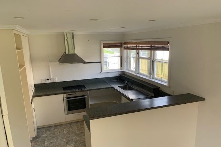 Photo of property in 18 Pilcher Crescent, Naenae, Lower Hutt, 5011