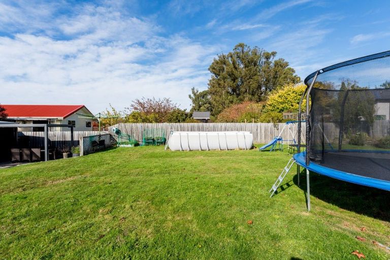 Photo of property in 37 Kennedy Road, Fairfield, Dunedin, 9018