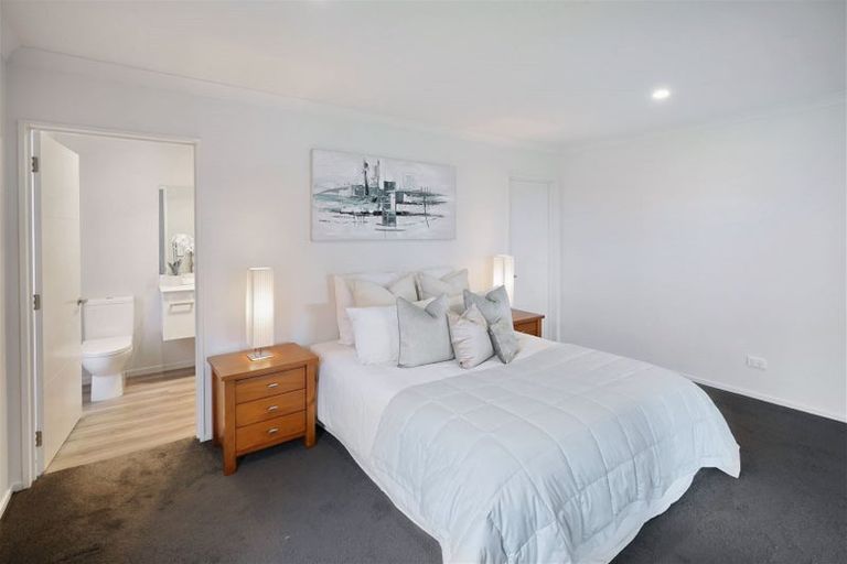 Photo of property in 9 Seaward Street, Pegasus, 7612