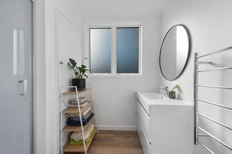 Photo of property in 4a Brocas Avenue, Hillcrest, Hamilton, 3216