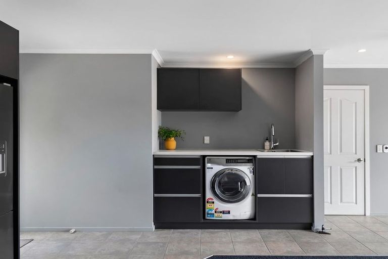 Photo of property in 30 Wishart Crescent, Cromwell, 9310