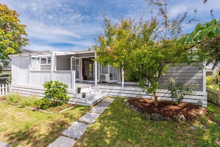 Photo of property in 45a Callender Terrace, Paraparaumu Beach, Paraparaumu, 5032