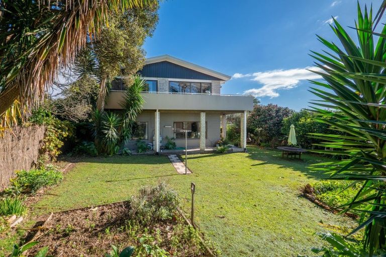 Photo of property in 3 Johnston Place, Welcome Bay, Tauranga, 3112