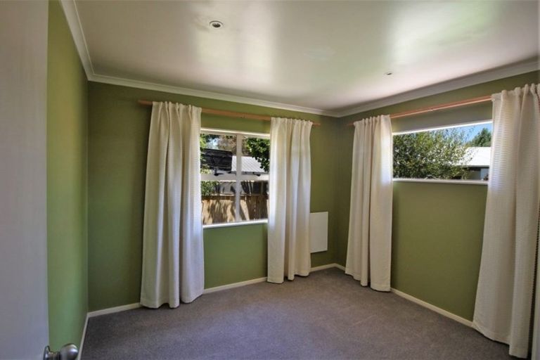 Photo of property in 100 Dixon Road, Glenview, Hamilton, 3206