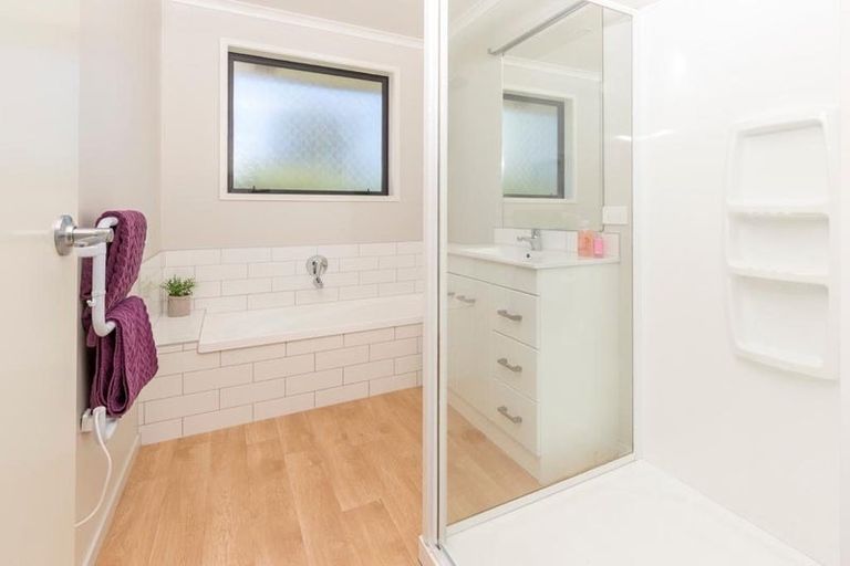 Photo of property in 34a Beatty Road, Pukekohe, 2120