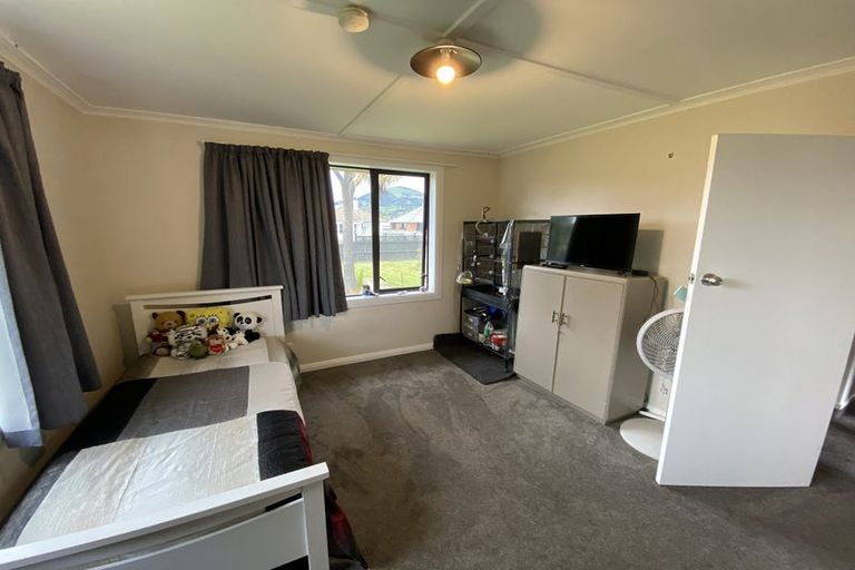 Photo of property in 6 Doon Street, Vauxhall, Dunedin, 9013