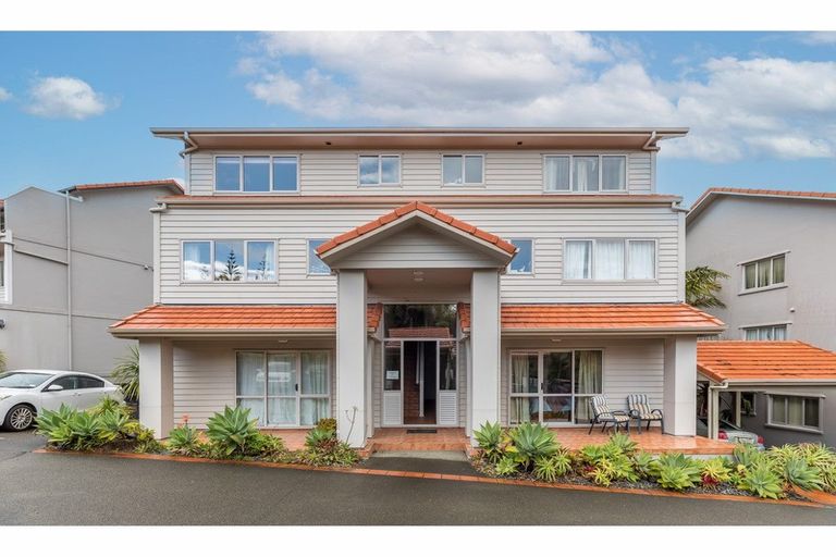 Photo of property in Santa Rosa, 40/340 Gulf Harbour Drive, Gulf Harbour, Whangaparaoa, 0930