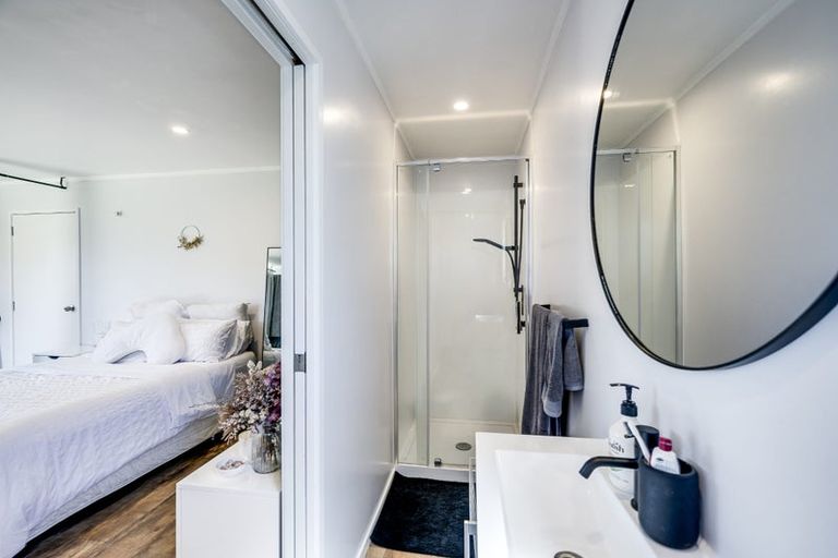 Photo of property in 5 Sheehan Street, Bay View, Napier, 4104