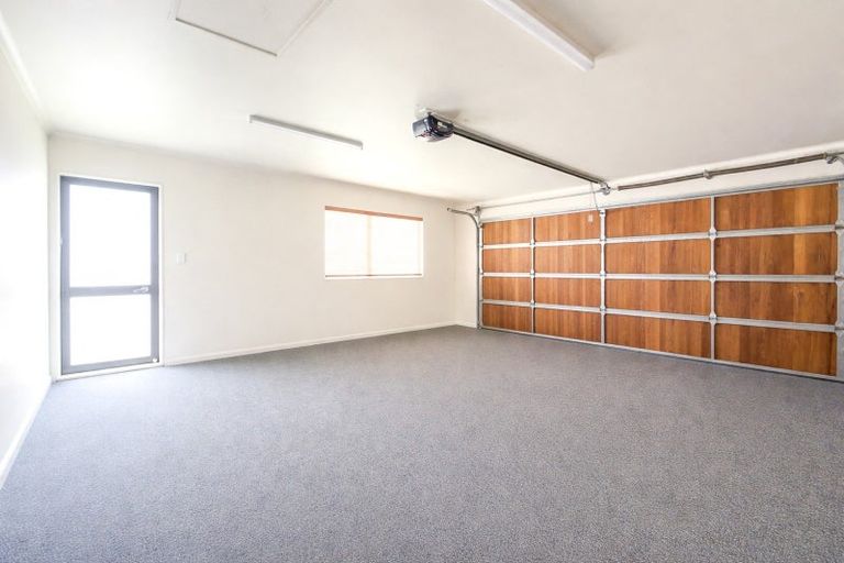 Photo of property in 15 Benner Drive, Ngatea, 3503