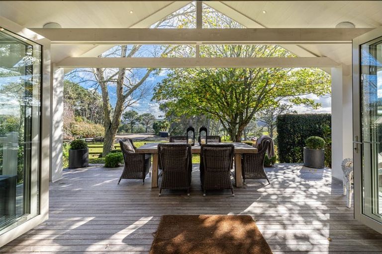 Photo of property in 18 Beacon Road, Riverhead, Albany, 0793