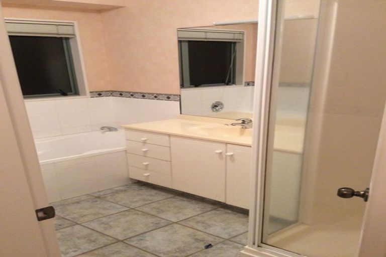 Photo of property in 186e Marine Parade, Mount Maunganui, 3116