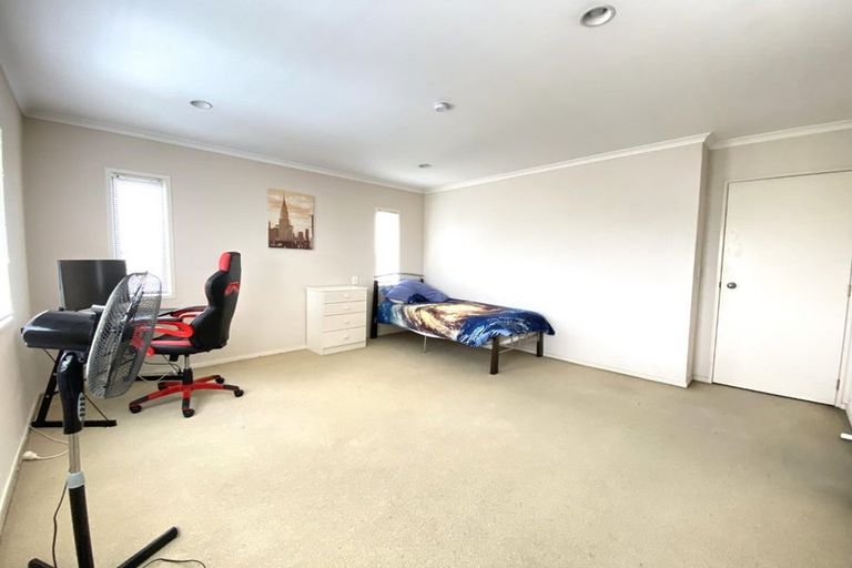 Photo of property in 5/124 Pakuranga Road, Pakuranga, Auckland, 2010