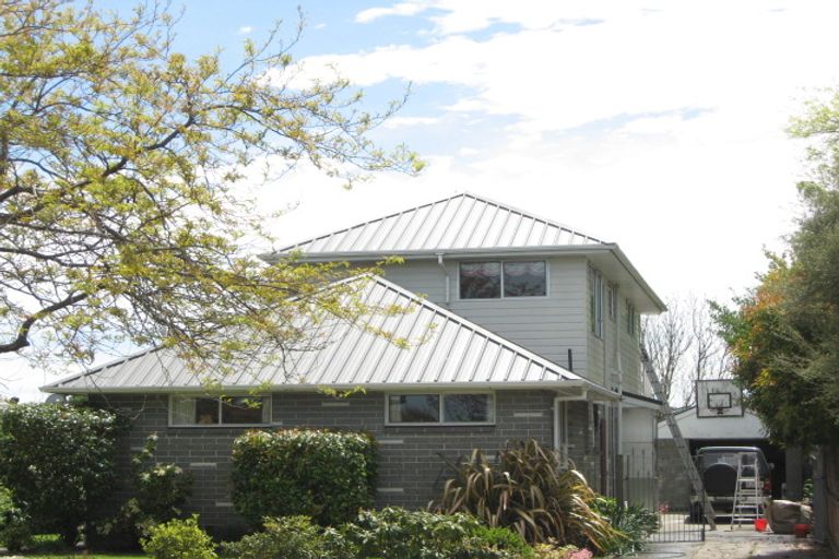 Photo of property in 85 Wingate Street, Redwood, Christchurch, 8051