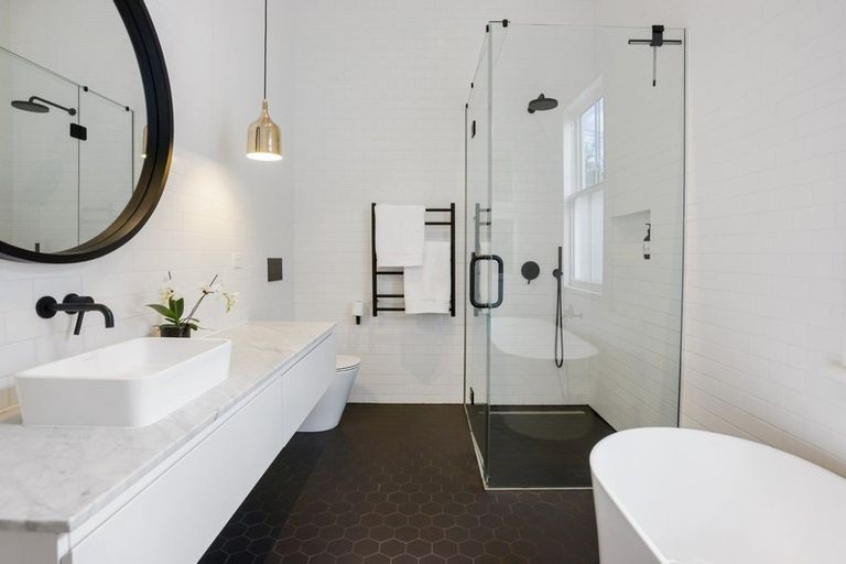 Photo of property in 19 Millais Street, Grey Lynn, Auckland, 1021