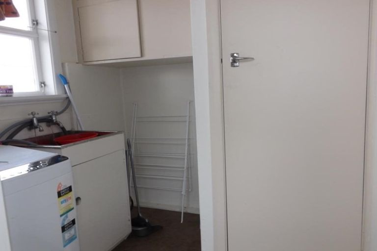 Photo of property in 44 Winchester Street, Levin, 5510