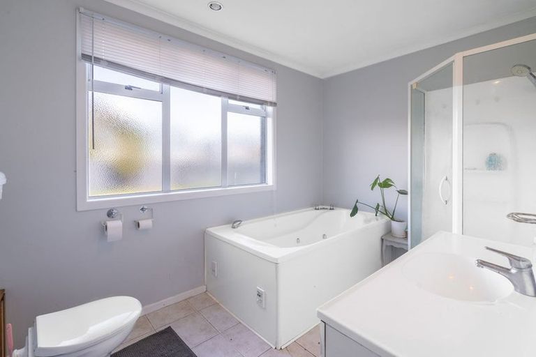 Photo of property in 188 Dome Street, Newfield, Invercargill, 9812