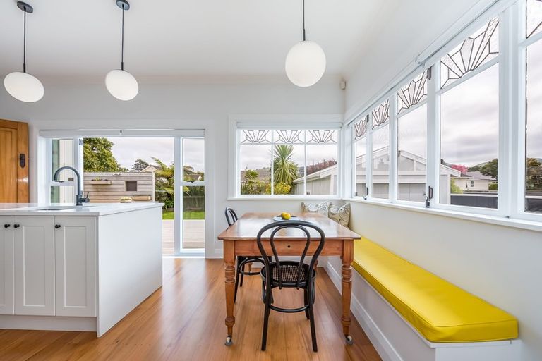 Photo of property in 24 Hart Avenue, Boulcott, Lower Hutt, 5011